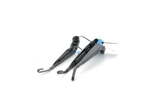 Used Front windshield wiper arm TOYOTA FJ CRUISER (GSJ1_) 4.0 4WD (GSJ15_) (242 hp) 27900681