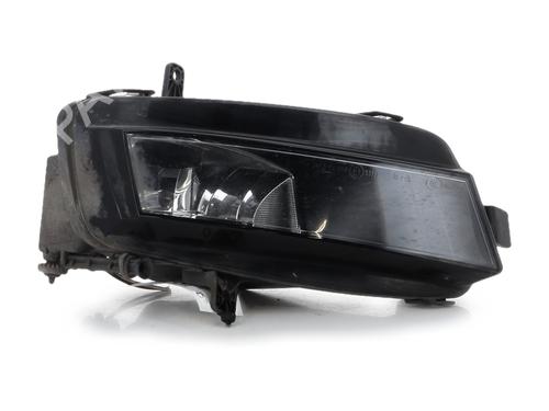 right-front-fog-light-vw-golf-vii-5g1-bq1-be1-be2-2012-2013-2014-2015-2016-2017-2018-2019-2020-2021-39972119 main image