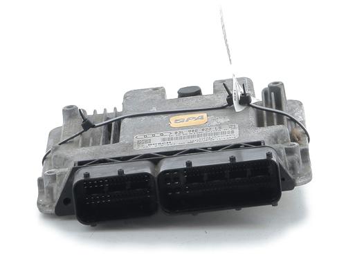 Used Engine control unit (ECU) AUDI A3 (8P1) 2.0 TDI 16V (140 hp) 31079538