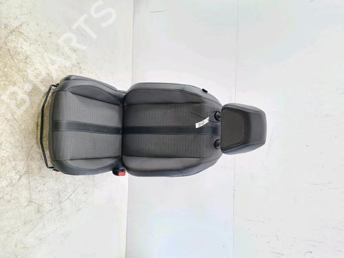 Used Right front seat PEUGEOT 208 II (UB_, UP_, UW_, UJ_) 1.2 PureTech 100 (101 hp) 27915139