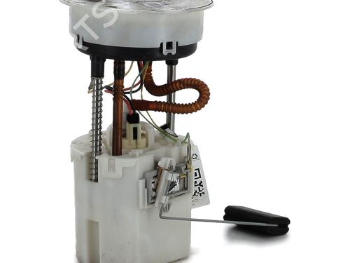 Used Fuel pump OPEL AGILA (B) (H08) 1.2 (F68) (86 hp) 24325683