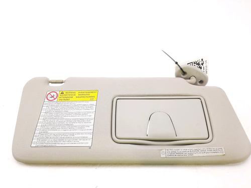 Used Right sun visor Right sun visor SUZUKI GRAND VITARA II (JT, TE, TD) 1.9 DDiS All-wheel Drive (JT419, TD44, JB419WD, JB419XD,... (129 hp) 10445464 10445464