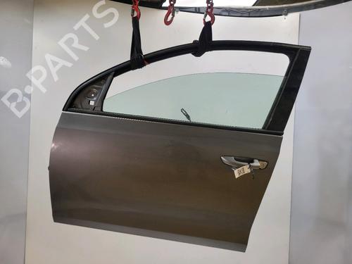 Used Left front door Left front door 37286466 37286466