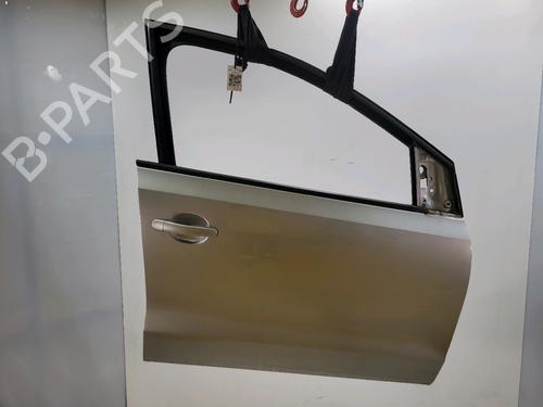 Używane Drzwi przednie prawe VW POLO V (6R1, 6C1) 1.2 TDI (75 hp) 30895783
