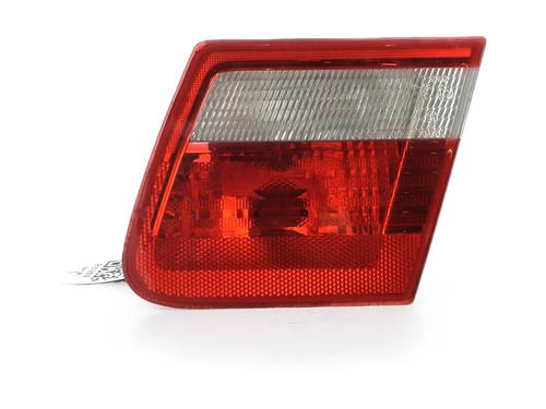 right-tailgate-light-bmw-3-touring-e46-1999-2000-2001-2002-2003-2004-2005-36549136 main image