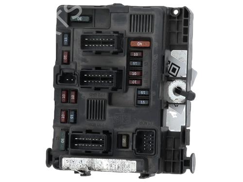 Fuse box PEUGEOT 206 SW (2E/K) 2.0 HDi | BP33745443E1 - Image 2