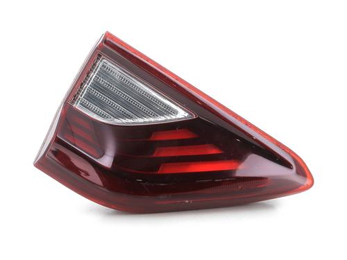 Used Left tailgate light Left tailgate light KIA STONIC (YB) 1.0 T-GDi (120 hp) 33299810 33299810