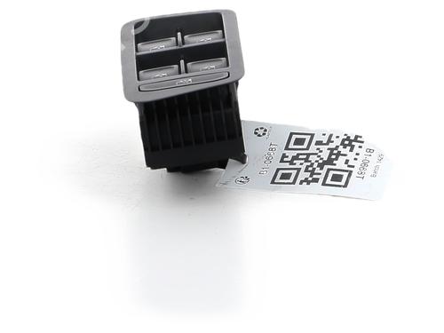 Left front window switch VW GOLF VII (5G1, BQ1, BE1, BE2) 1.2 TSI | BP39489205I27 - Image 2
