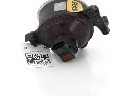 Right front fog light FORD KUGA I 2.0 TDCi 4x4 | BP37483409C31 - Image 3