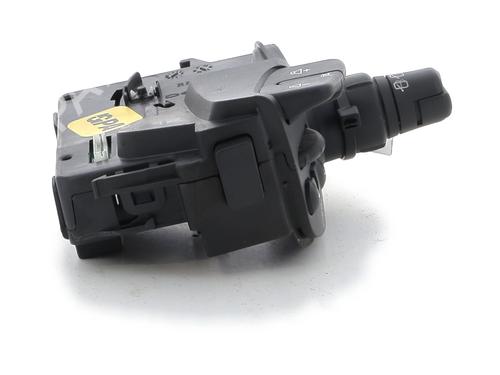 switch-renault-clio-iii-br01-cr01-2005-2006-2007-2008-2009-2010-2011-2012-2013-2014-33332371 main image