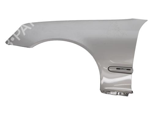 Used Left front fenders MERCEDES-BENZ C-CLASS (W203) C 200 CDI (203.007) (122 hp) 27813202