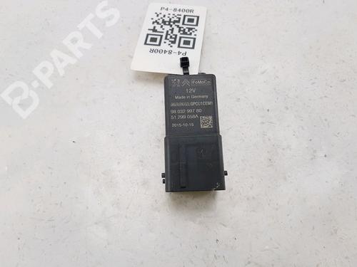 Used Electronic module Electronic module PEUGEOT 308 II (LB_, LP_, LW_, LH_, L3_) 2.0 BlueHDi 150 (150 hp) 10469282 10469282