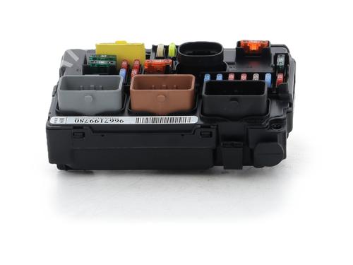 Used Fuse box Fuse box CITROËN C3 II (SC_) 1.4 HDi 70 (SC8HZC, SC8HR0, SC8HP4) (68 hp) 40248323 40248323