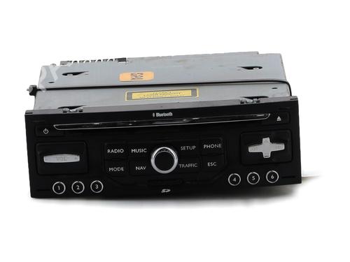 Bilradio PEUGEOT 3008 I MPV (0U_) 1.6 HDi (112 hp) 29198360