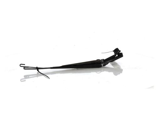 Front windshield wiper arm MITSUBISHI PAJERO III (V7_W, V6_W) 3.2 Di-D (V68W, V78W) | BP27905035C143 