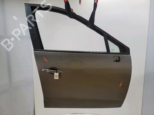 right-front-door-renault-grand-scenic-iii-jz01_-2009-2010-2011-2012-2013-2014-2015-2016-36592703 main image