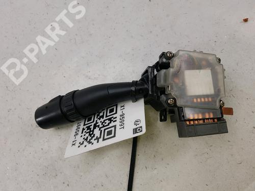 Switch HYUNDAI TUCSON (JM) 2.0 CRDi All-wheel Drive | BP10908455I30 