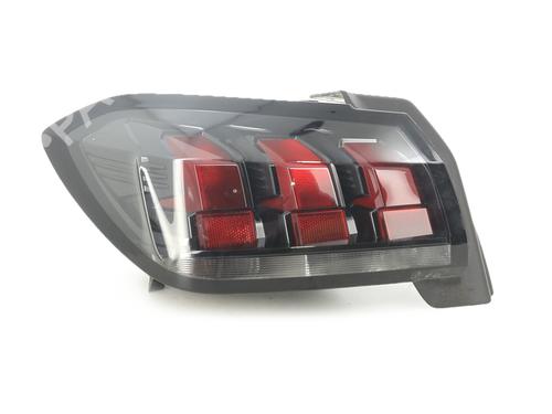 Used Left taillight Left taillight PEUGEOT 208 II (UB_, UP_, UW_, UJ_) e-208 (136 hp) 40114357 40114357
