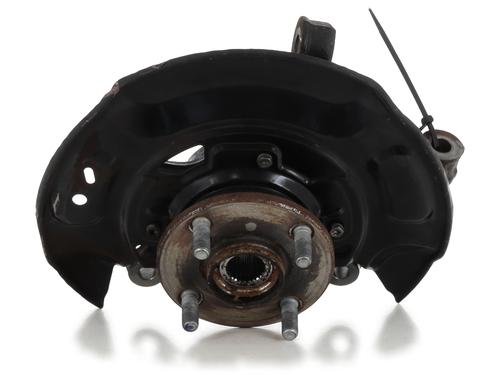 Used Right front steering knuckle TOYOTA YARIS (_P13_) 1.5 Hybrid (NHP130_, NHP130) (101 hp) 26189172