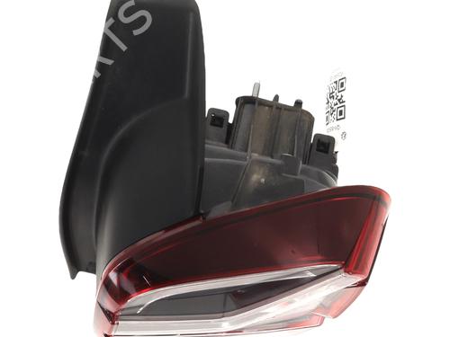 Right taillight DACIA DUSTER (HM_) 1.5 dCi 115 4x4 | BP32013381C35 