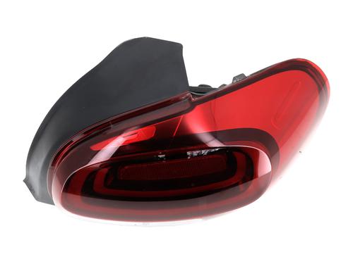 Used Right taillight CITROËN C3 III (SX) 1.2 THP 110 (SXHNPS, SXHNZT, SXHNZ6) (110 hp) 31349822