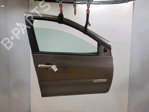 Used Right front door RENAULT CLIO III Grandtour (KR0/1_) 1.2 16V (103 hp) 32013442