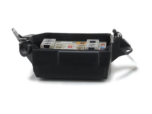 Used Fuse box RENAULT CLIO III (BR0/1, CR0/1) 1.2 16V (BR02, BR0J, BR11, CR02, CR0J, CR11) (75 hp) 29741424