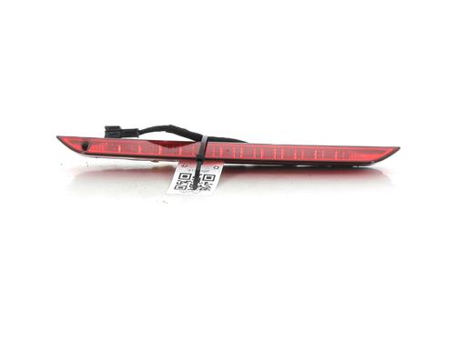 Used Third brake light PEUGEOT 2008 II (UD_, US_, UY_, UJ_, UR_, UC_) 1.2 PureTech 130 (USHNS, URHNS) (130 hp) 32040214
