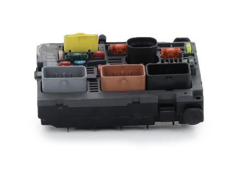 Used Fuse box Fuse box CITROËN BERLINGO Box Body/MPV (B9) 1.6 VTi 95 (98 hp) 36373364 36373364
