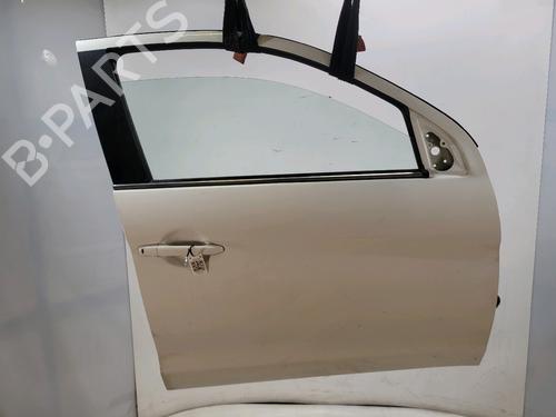 Dør høyre foran MITSUBISHI ASX (GA_W_) 1.6 DI-D 4WD (114 hp) 33033682