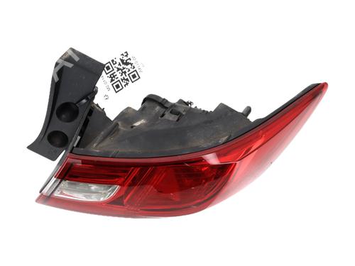 right-taillight-renault-clio-iv-bh_-2012-2013-2014-2015-2016-2017-2018-2019-2020-2021-39577091 main image