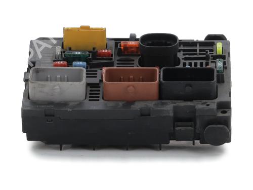 Used Fuse box PEUGEOT 308 I (4A_, 4C_) 2.0 HDi (136 hp) 28803476