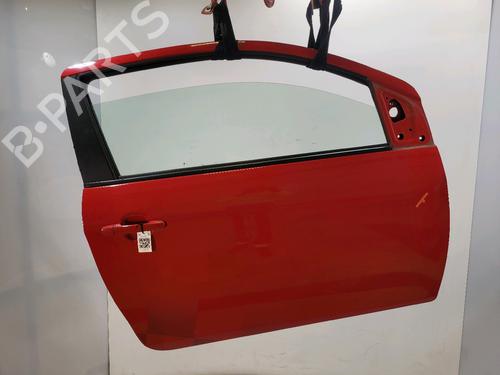 Used Right front door PEUGEOT 108 1.2 (82 hp) 31349560