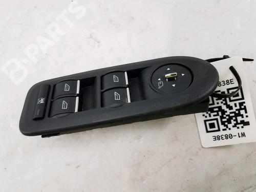 Used Left front window switch Left front window switch FORD C-MAX (DM2) 2.0 TDCi (136 hp) 10454476 10454476