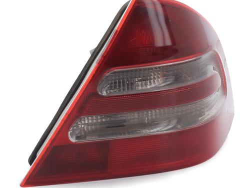 Right taillight MERCEDES-BENZ C-CLASS (W203) C 270 CDI (203.016) | BP31797685C35 