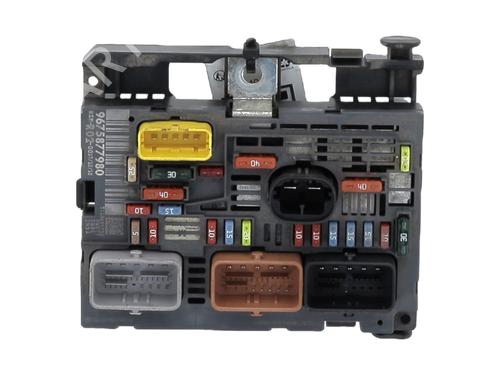 Fuse box CITROËN C4 Picasso I MPV (UD_) 1.6 HDi 110 | BP30140624E1