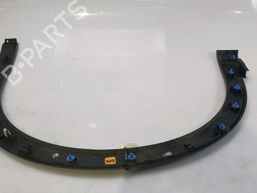 Used Front left wheel arch trim CITROËN C4 III (BA_, BB_, BC_) 1.2 PureTech 130 (BAHNSA, BAHNSB) (130 hp) 28365912