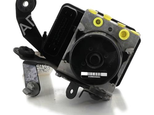 Used ABS pump RENAULT FLUENCE (L3_) [2010-2025]  28182097