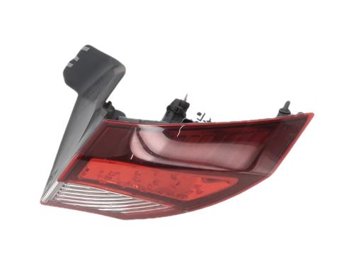 Used Right taillight Right taillight RENAULT LAGUNA III (BT0/1) 1.5 dCi (BT00, BT0A, BT0T, BT1J) (110 hp) 36351300 36351300