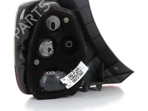 Right taillight HONDA CIVIC VII Hatchback (EU, EP, EV) 1.6 i (EP2, EU8, EU6) | BP29873990C35
