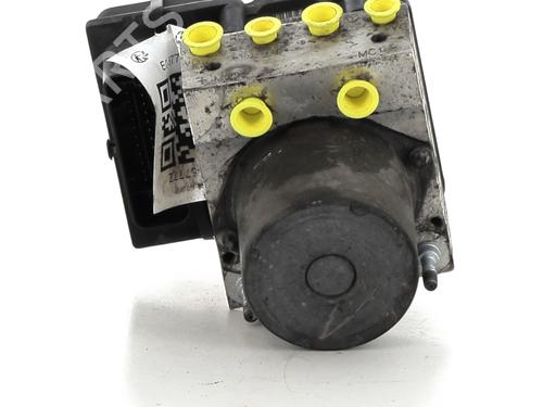 Used ABS pump TOYOTA PROACE Van (MDX_) 2.0 D (MDX3) (128 hp) 28034148