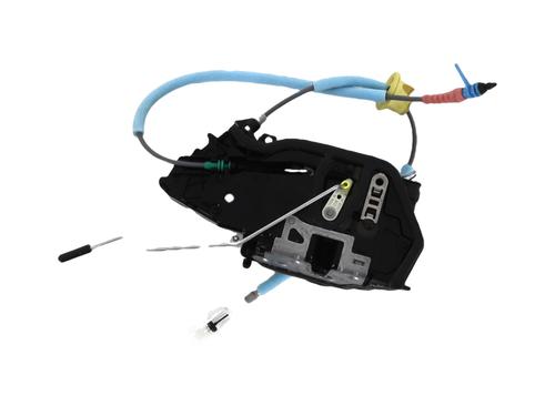 Fechadura frente direita BMW 1 (F40) 118 d (150 hp) 32279459