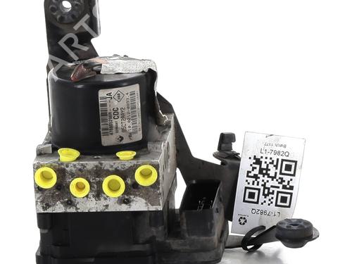 Used ABS pump RENAULT MEGANE III Hatchback (BZ0/1_, B3_) 1.5 dCi (BZ1G, BZ1W, BZ0R) (95 hp) 31367355