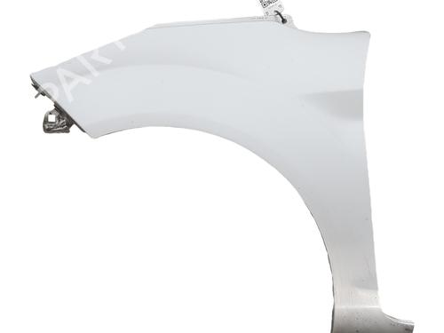 Used Left front fenders FORD FIESTA VI (CB1, CCN) 1.4 TDCi (68 hp) 31606870