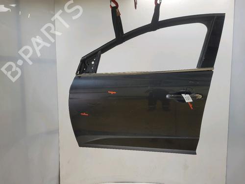 left-front-door-renault-megane-iv-hatchback-b9amn_-2015-39394702 main image
