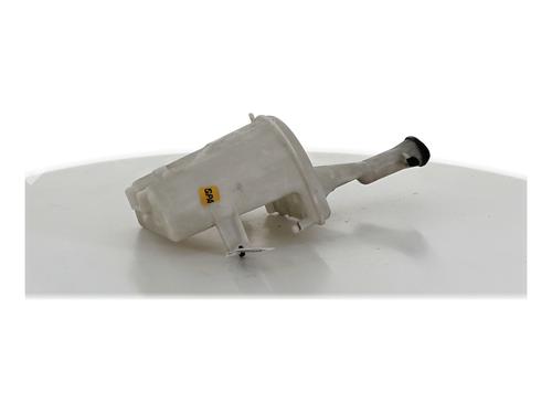 Used Windscreen washer tank TOYOTA YARIS (_P1_) 1.5 (NCP13_, NCP13R) (106 hp) 31693552