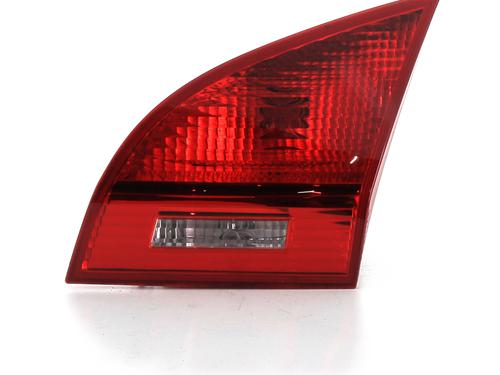 Feu de coffre droit KIA VENGA (YN) 1.4 CVVT (90 hp) 31821509