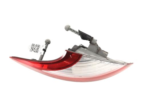 Venstre baglygte RENAULT MEGANE III Hatchback (BZ0/1_, B3_) 1.9 dCi (BZ0N, BZ0J) (131 hp) 32180887