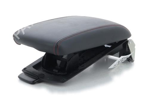 Used Armrest / Center console Armrest / Center console PEUGEOT 308 II (LB_, LP_, LW_, LH_, L3_) 1.6 GTi (L35GNH) (272 hp) 33280451 33280451