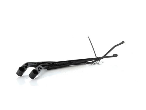 Used Front windshield wiper arm NISSAN NAVARA NP300 Pickup (D23, D23T) 2.3 dCi 4x4 (D231) (163 hp) 27915482